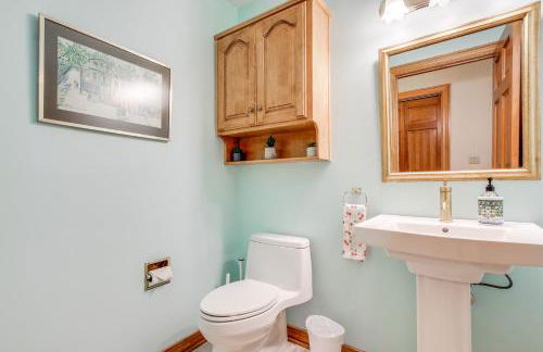 Sturgeon Bay Hideaway with Direct Water Access! - Photo 22