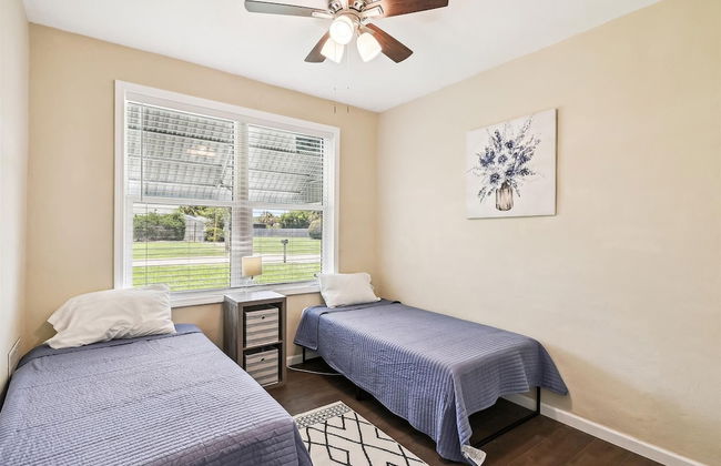 Cove Cottage - 3 Bedroom w/Private Pool. Sleeps 6. Quiet Community, Close to Fishing Marinas. 3 Home by RedAwning - Foto 6