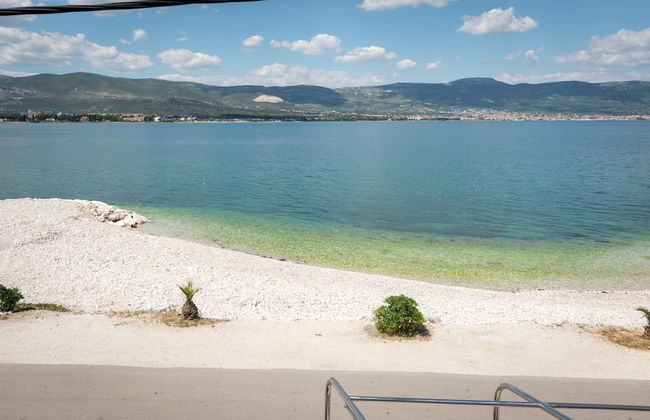 Modern Apartment in Arbanija with Hot Tub - Foto 39