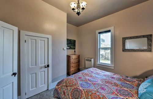 Chic Downtown Home with Grill, Steps to Main Street! - Foto 19