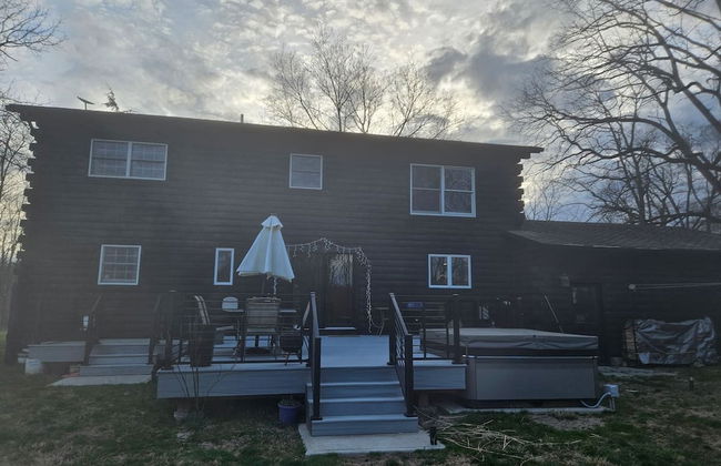 Rustic Modern Cabin w Hot Tub 1 5 hrs From NYC - Foto 18