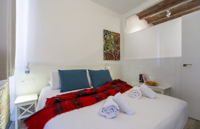 Happy People Sagrada Familia - Foto 11