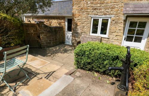 Tiddlers Cottage - Photo 33