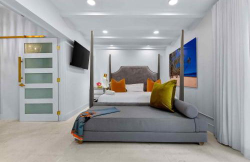 Villa 800 - 3 BEDROOM - 3 AND A HALF BATHROOMS -6 BEDS- Spa like Retreat Saline Pool & Jacuzzi - Foto 24