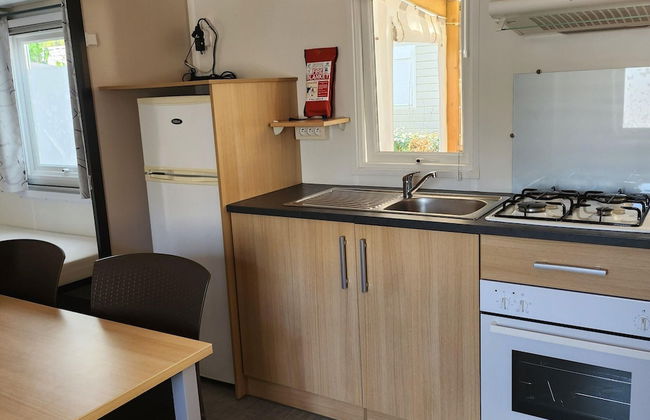 Swanky Mobile Home in Saint Jean de Monts Near Seabeach - Photo 20