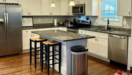 Cheerful 3bd Cape feet from beach, river access - Foto 4