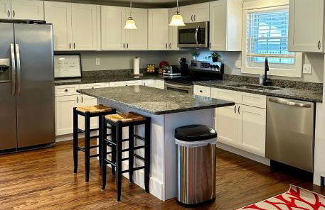 Cheerful 3bd Cape feet from beach, river access - Foto 4