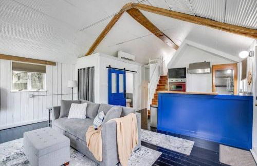 Cozy Tiny House Bungalow 7 Blocks from Campus - Foto 1