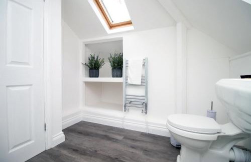 Large City Centre 3 Bed Flat with Parking - Foto 12