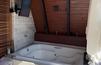 Cabana Riviera | Private Jacuzzi | Ferrugem - Photo 37