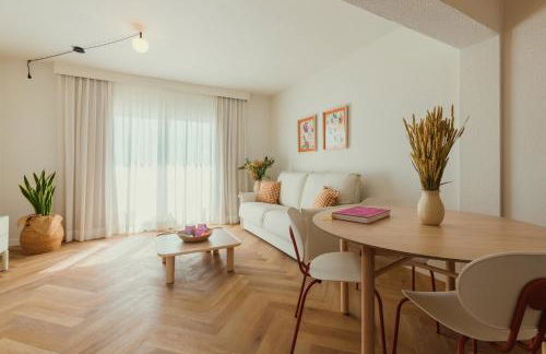 Apartamentos Top Secret Prestige Es Pujols - Formentera Vacaciones - Foto 7