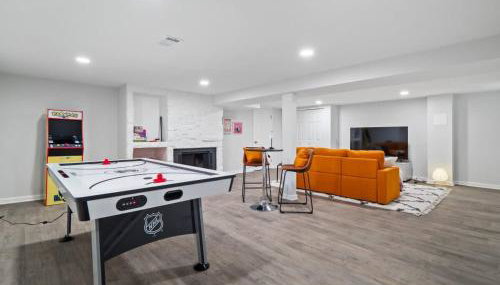 Spacious and Luxury Designed Ranch with Game Room - Foto 5