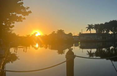 Serene Space! Waterfront Home! - Foto 37