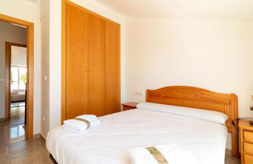 Global Properties, Adosado en primera linea de playa con vistas al mar - Foto 14