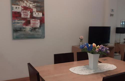 Amanecer marino, solo a 5 minutos andando de la playa - Photo 19