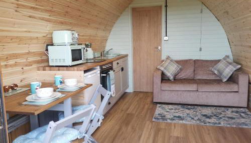 Achmeney Glamping larger than Average pod - Foto 3