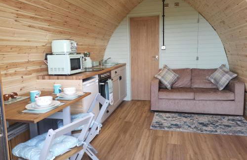 Achmeney Glamping larger than Average pod - Photo 3