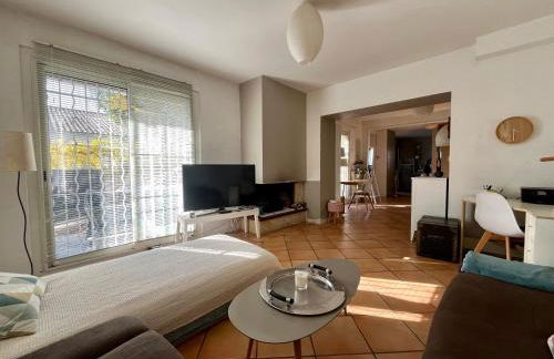 Villa Jardin piscine proche Centre-ville 10 mn des plages - Foto 8