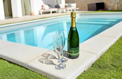 Luxury Boho Villa with Heated Pool, Rooftop and Panoramic Sea View in Amadores - Foto 4