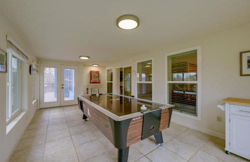 7 Mi to Bass Lake! Spacious Mudge Ranch Retreat - Foto 11