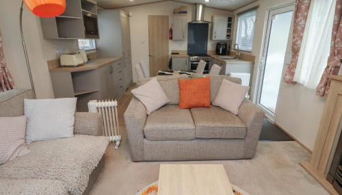 Cresswell Towers - Photo 5