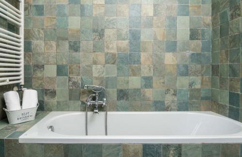 GuestHost - La Riccarda Villa x12 Giardino&Piscina - Foto 31