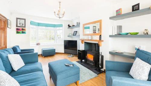 Spacious 5 Bed & Hot Tub Sleeps 12, near Stratford upon Avon - Foto 2