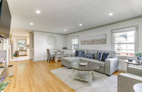 Owls Nest Cozy Westfield Home with Fire Pit - Foto 1