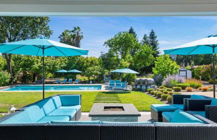 Luxe, Pool, Spa, Fire Pit, Game Room, Piano Sonoma Pool Retreat by Avantstay - Foto 5