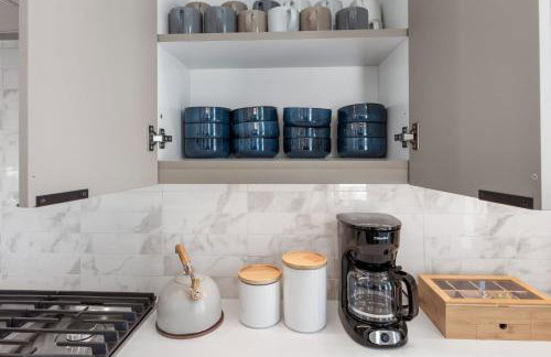 Luxury Getaway Near AT&T Stadium - 4BR Entire House-Hot Tub & Arcade - Foto 50