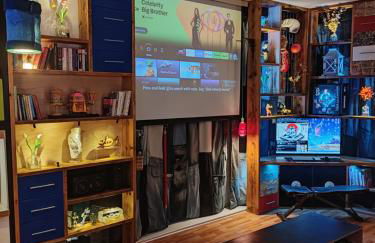 Unique Penthouse with Home Cinema, Panoramic Views & Eco-Chic Design - Foto 3