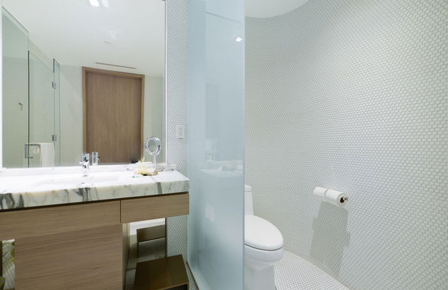 Wonderful Suite SLS Brickell - Photo 17