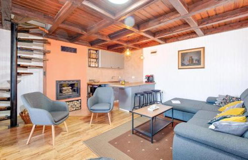 Cozy Home In Kapela With Wifi - Foto 5