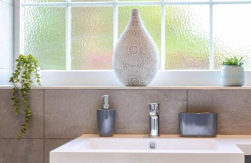 Potter's Escape-walking distance from The Studios! - Foto 6