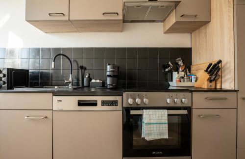 Airport Apartment für 4 - Smart TV - Küche - eCharger - Foto 39