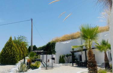 Cuevas Helena - Foto 63