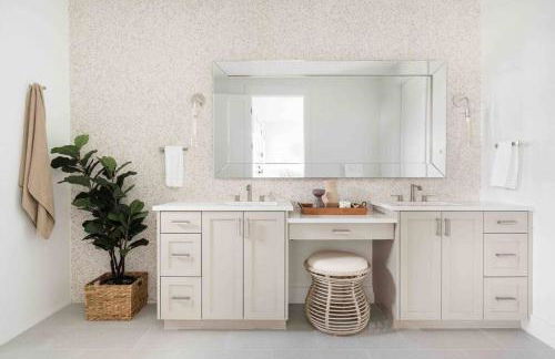 Luxury Lake LBJ Waterfront Home with Hot Tub and Boat Slip - Foto 61