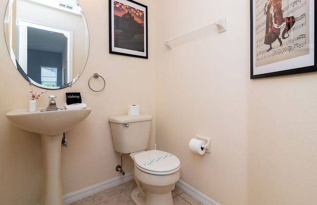 Paradise Found - Photo 24