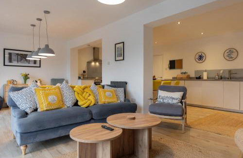 Silver Shore - Photo 1