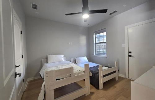 Renovated 4BR 6 Bed 3 and a half Bath Near DFW Airport - Foto 18