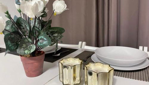 Piso Grande Amplio para grandes grupos 4 Dormitorios 2 baños,Asc 4AC y WIFI - Photo 3