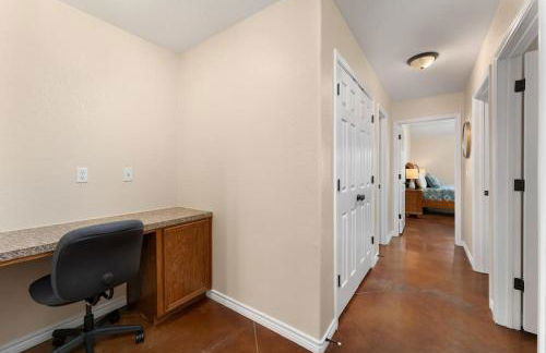 Bright & spacious 3 bedroom home Amazing location - Foto 16
