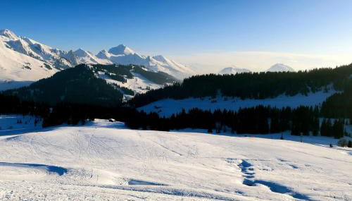 Logement 3 étoiles avec vue imprenable sur les montagnes, ski bus - Foto 5