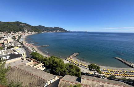 Stupenda vista mare a Laigueglia con posto auto - Foto 1