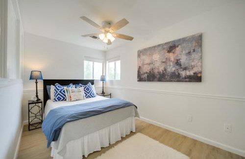 Lakefront Granite Shoals Escape with Dock! - Foto 19