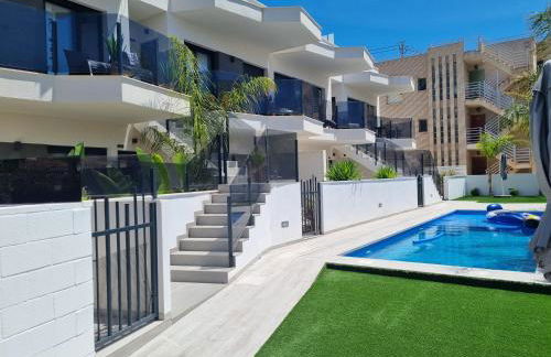 Luxe nieuwbouw appartement op 50m van de zee - Foto 1