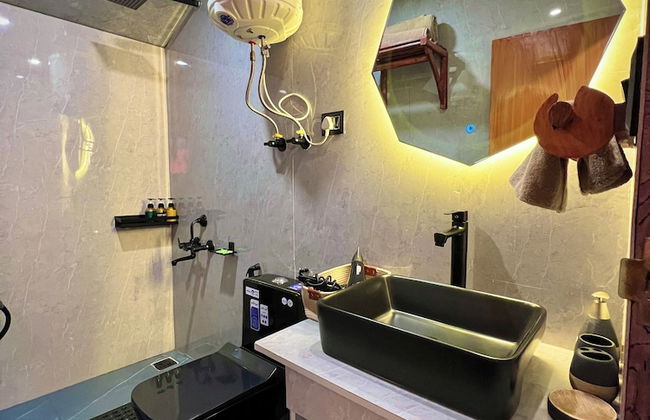 Glass Cabins & Cafe by Urban Monk - Foto 23