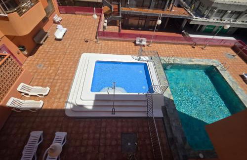 Two-Bedroom ,central,wifi,sea view - Photo 25