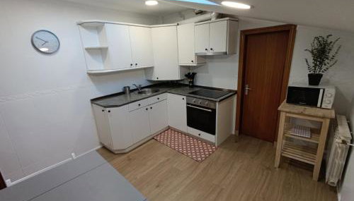 Ático con encanto junto a la Plaza Mayor de Burgos - Foto 3