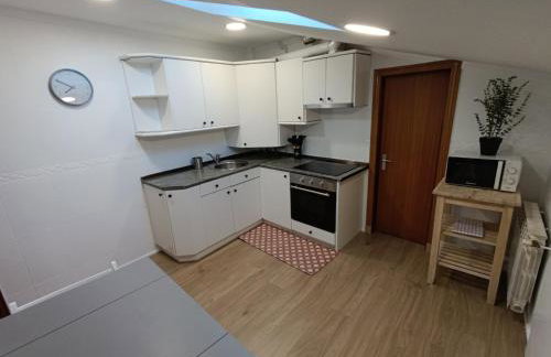 Ático con encanto junto a la Plaza Mayor de Burgos - Foto 3